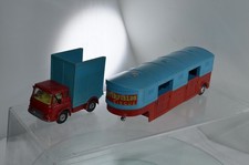 CORGI CHIPPERFIELDS CIRCUS