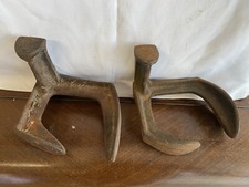 Lot de 2 anciennes enclumes de