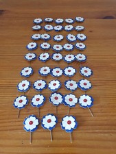 Lot de 43 épinglettes cocarde tricolore 2 cm