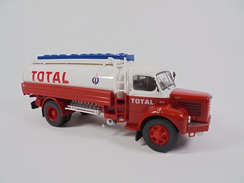 Berliet glr citerne total - 8,