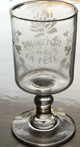 Ancien grand verre soufflé
