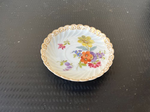 Petite soucoupe vintage - , en