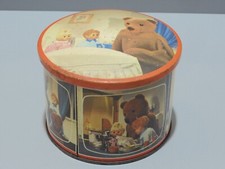 -BOITE ANCIENNE NOUNOURS NICOLAS & PIMPRENELLE MARCHAND de SABLE VITRINE   D