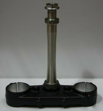 Té fourche inferieur under - té,