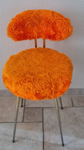 Ancienne chaise moumoute - chaise,