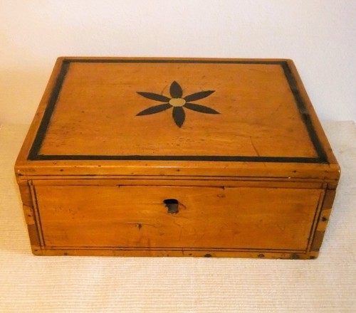 Ancienne boîte bois noble - boÎte,