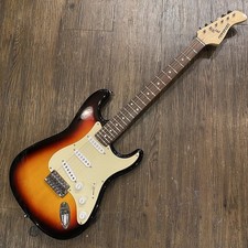 Guitare électrique FERNANDES