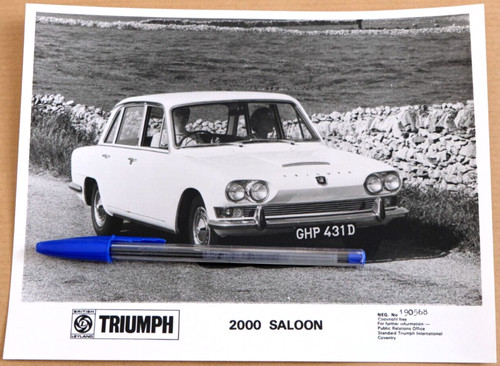 Triumph 2000 saloon photo foto - triumph,