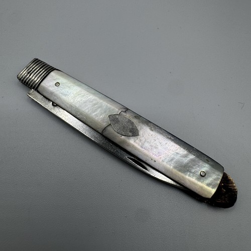 Petit couteau ancien - , pliant