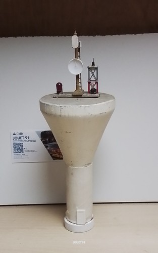 Maquette chateau eau - maquette,