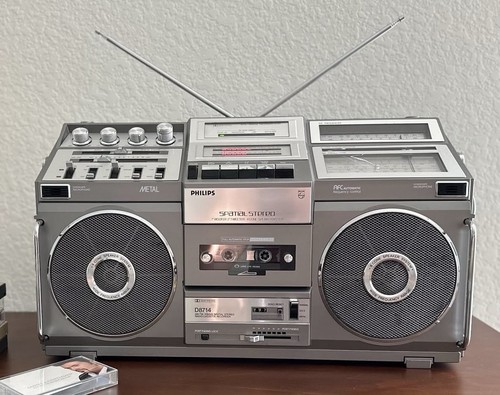 Philips 8714 boombox radio - d-8714,