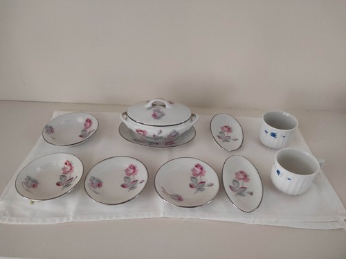 Ancienne dinette enfant - , en