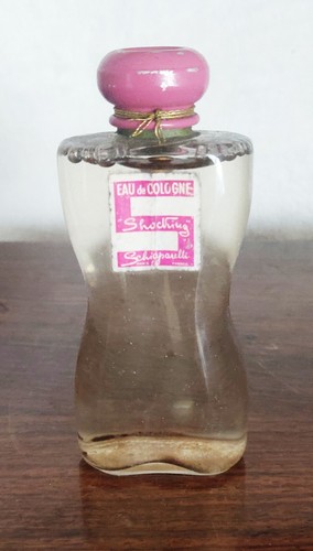 Factice eau cologne - eau,