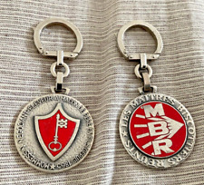 2 Porte Clefs Augis Mommessin et Maîtres biscottiers Réunis-vintage - Keychain