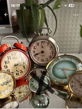 Lot de 5 réveils vintages à