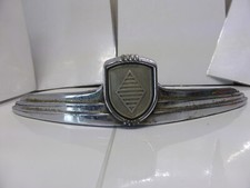 mascotte ornement capot renault colorale prairie savane mascot ornament bonnet 