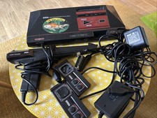 Console Sega master system  1 + 2 Manettes + Câbles + 1 light Phaser