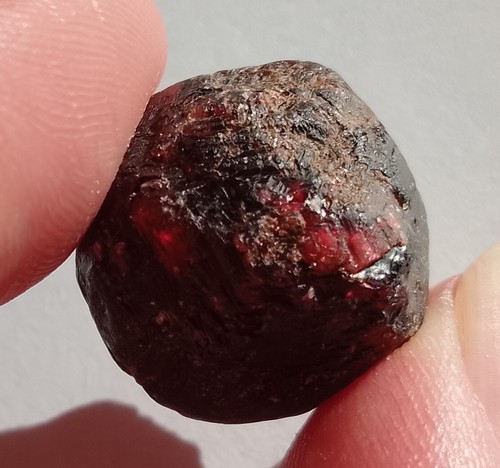 10.22gr 18x17x16mm grenat