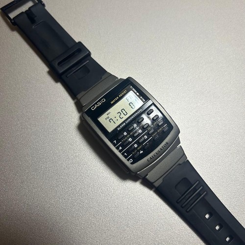 Montre numérique casio avec - montre,