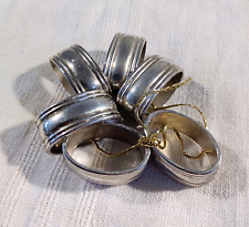 LOT DE 6 ANNEAUX DE RIDEAU EN METAL ARGENTE