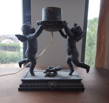 ancienne lampe en régule