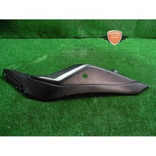 Carénage queue gauche Benelli