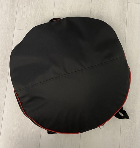 Black case frog - case, drum