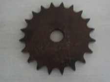 PIGNON SORTIE DE BOITE MOTOBECANE PEUGEOT TERROT....