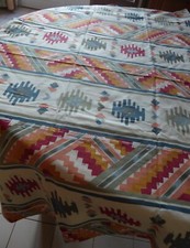 Nappe de table en tissu à motifs géométriques