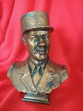 Buste du Général De Gaulle*