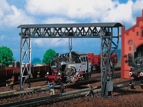 Faller grue portique - grue, 1/160