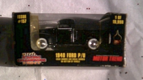 Racing champions mint - champions,