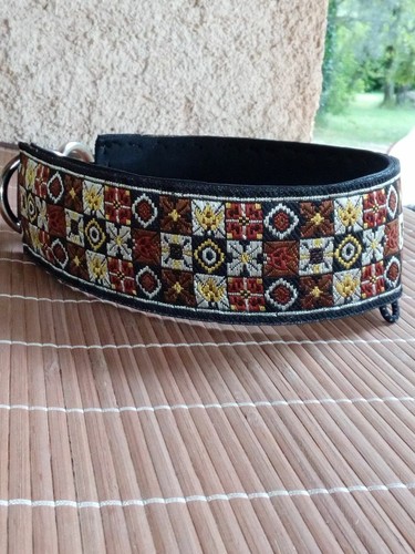 Collier sur mesure pour
