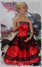 Robe Rouge Bustier Poupée