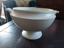 SOUPIERE ANCIENNE FAIENCE