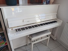 Piano Droit May Berlin Shimmel Tradition M121
