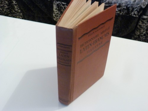 Dictionnaire abrégé latin - ,