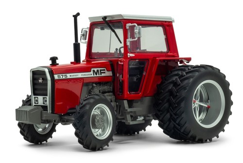 Universal hobbies tracteur - hobbies,