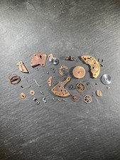 Omega 28.10 Pièces / Parts