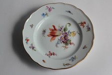 MEISSEN Assiette à dessert porcelaine Fleurs Papillons XIXe siècle (63745)