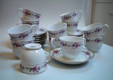 Mini Service à café en Porcelaine de Chine 12 tasses et ss tasses