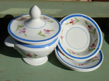 DINETTE ANCIENNE, ÉLÉMENTS