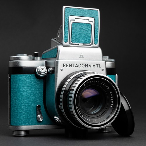 Serviced blue pentacon six - pentacon,