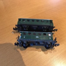 ARNOLD Échelle N : LOT 2 VOITURES VOYAGEURS