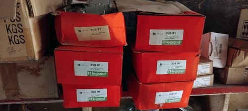 Boîtes dérivation - boîtes,