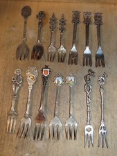 Lot de 14 fourchettes à