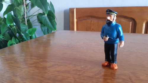 Tintin figurine capitaine - figurine.,