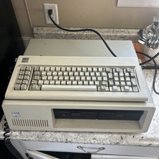 IBM 5150 - Dual Floppy - MDA &