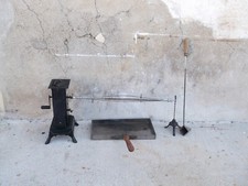 Tournebroche mécanique à mouvement d'horlogerie "Le Capucin"