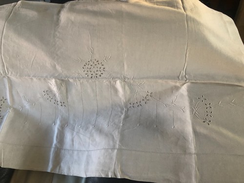 Ancien superbe drap brodé - ancien,